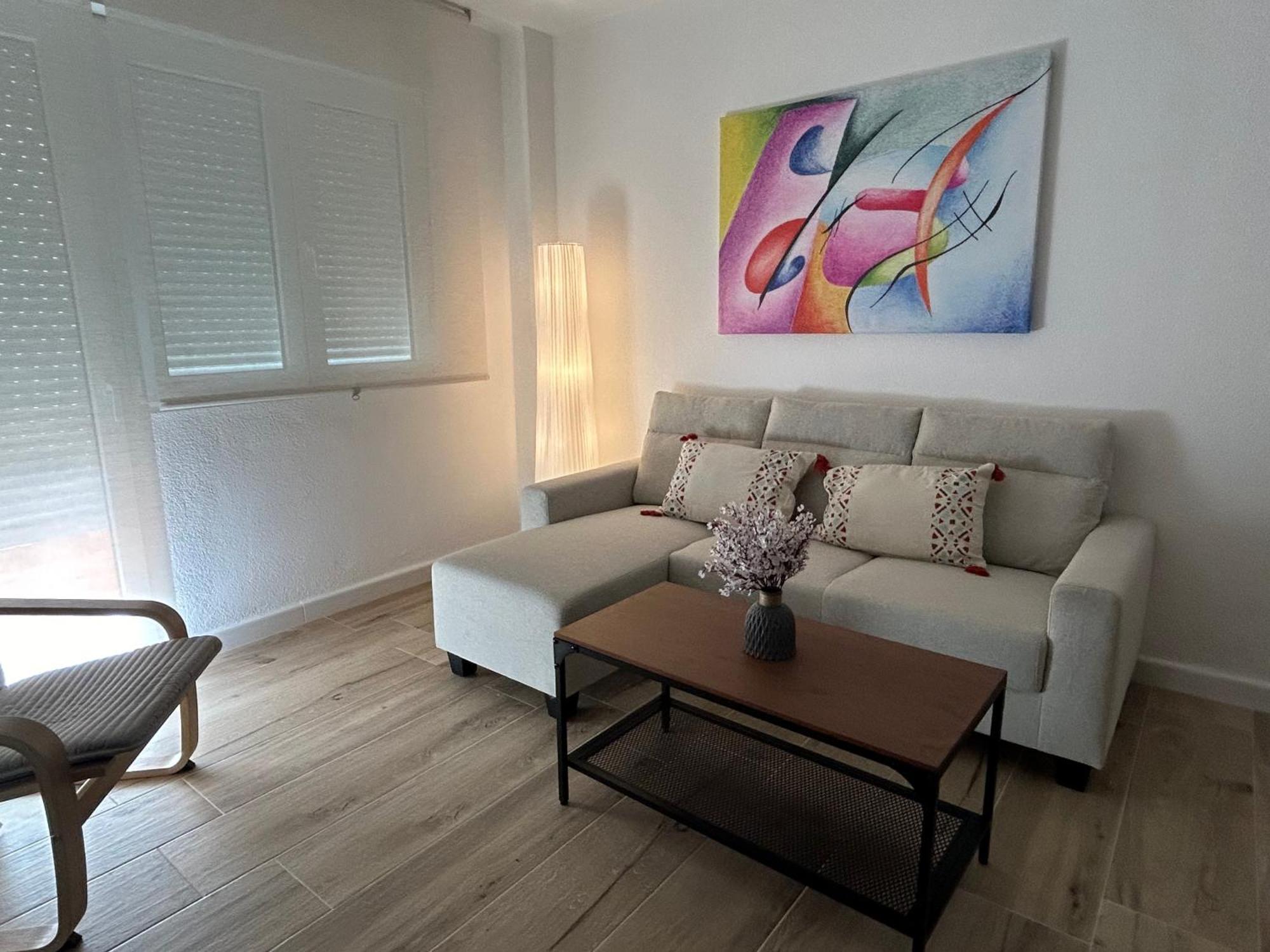Modern And Bright Close To The Station * Córdoba